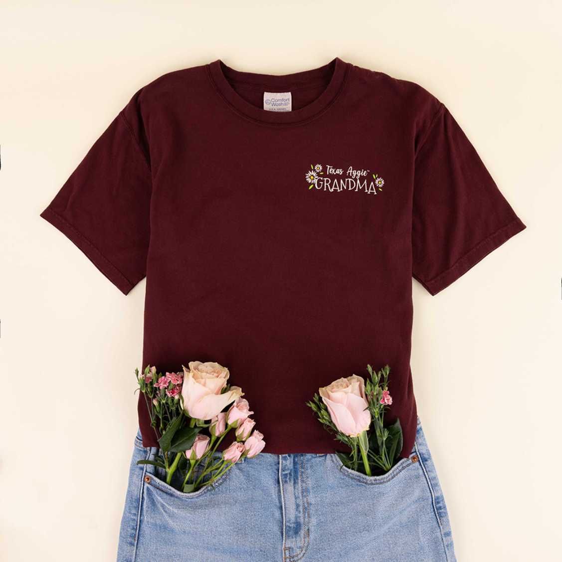 Texas A&M Aggie Daisies Grandma T-Shirt