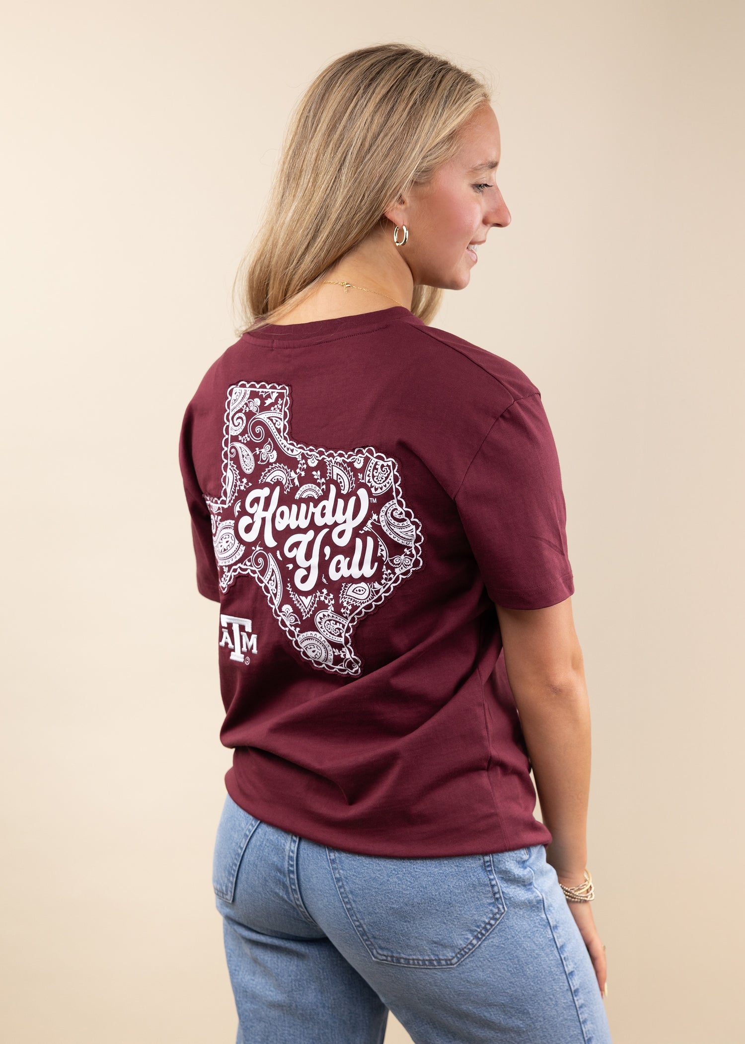 Collegiate Outfitters Texas Howdy Y'all T-Shirt