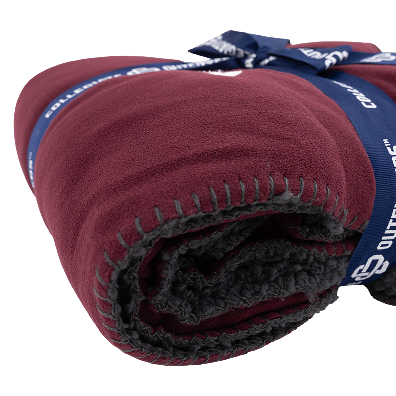 Collegiate Outfitters Maroon Fleece Blanket