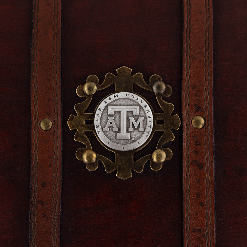 Texas A&M Heritage Decanter Chest Set of 2 Glasses