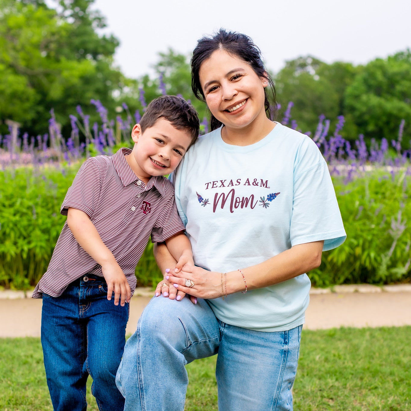 Texas A&M Bluebonnet Mom T-Shirt - Blue