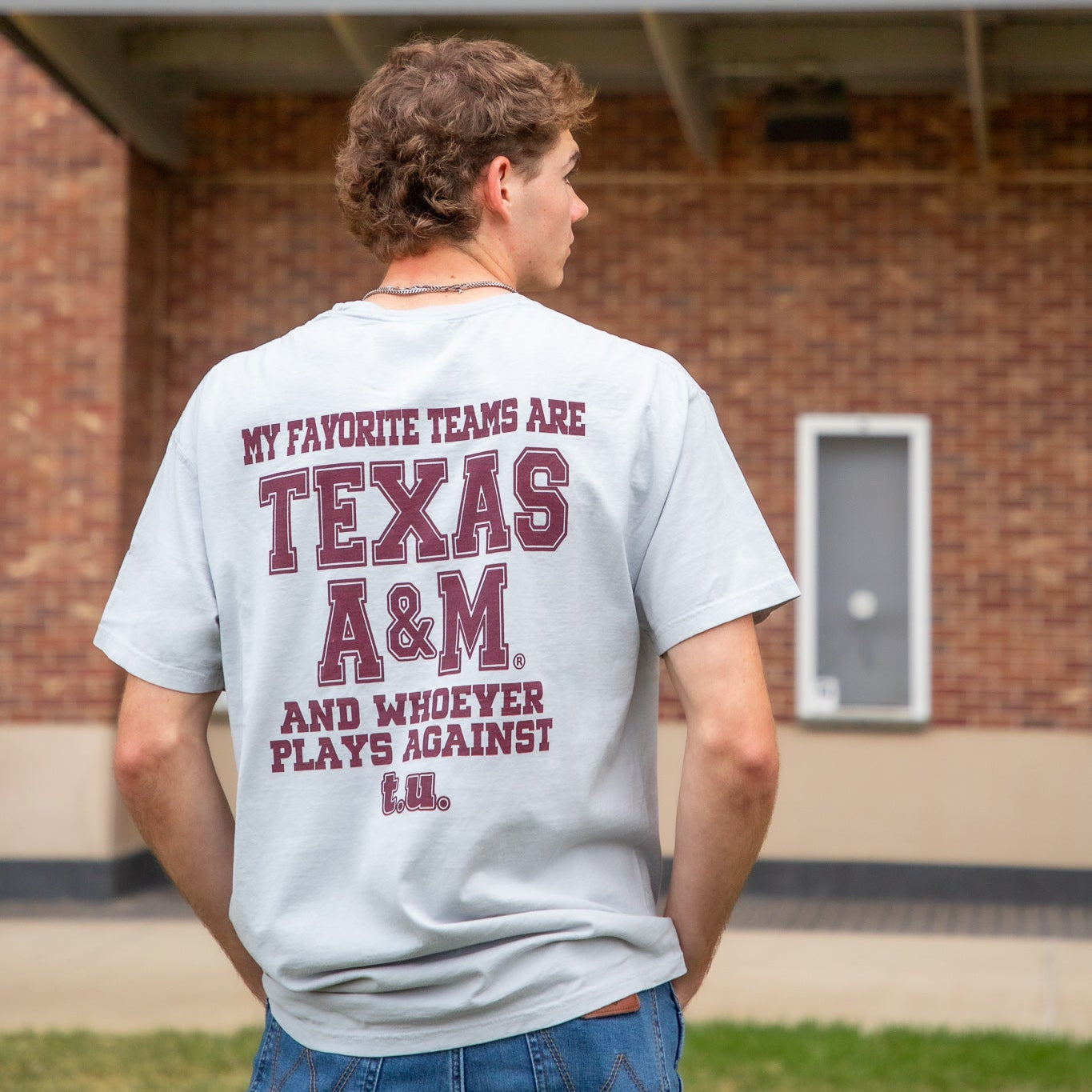 Saw 'Em Off Comfort Wash Favorite Teams T-Shirt