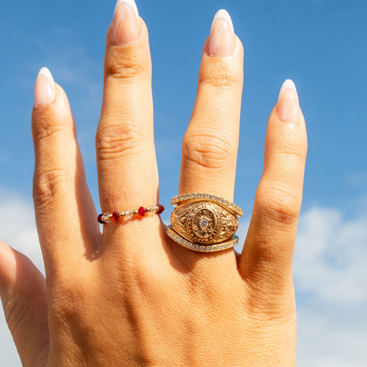 Collegiate Outfitters Halo Ring - Gold