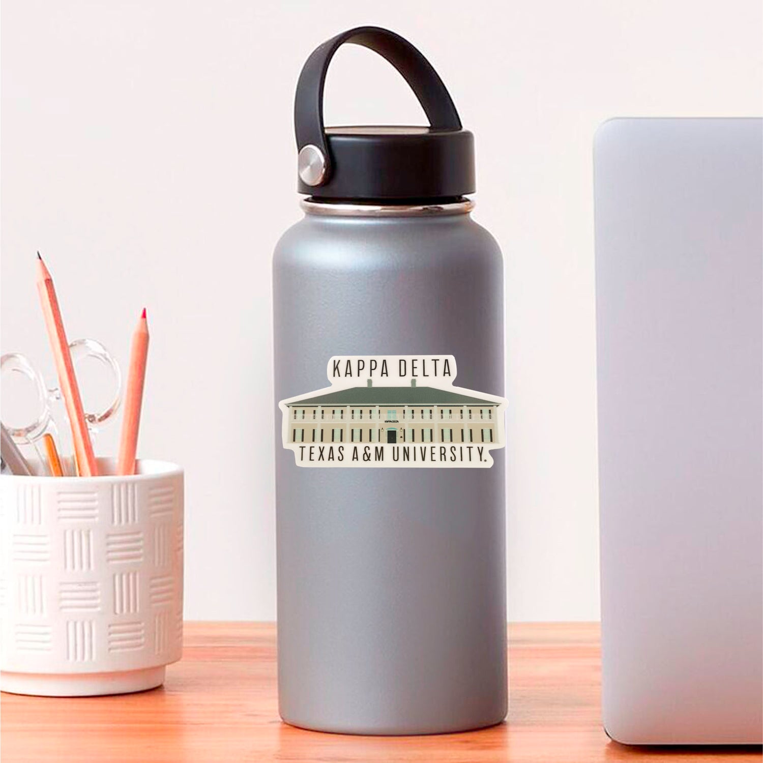 NCAA Texas A&M Aggies 25oz Flip Top Water Bottle With Removable Neoprene Sleeve - Team Logo, Detachable Straw
