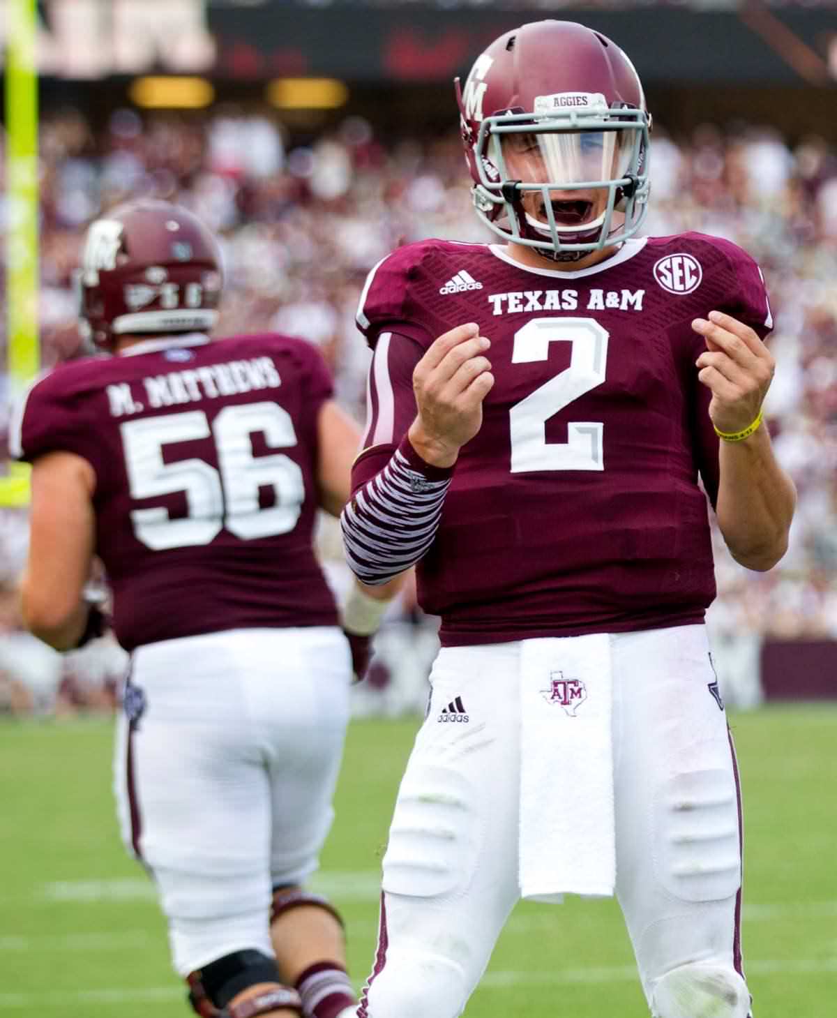 Johnny Manziel Money Hands Autograph Photograph