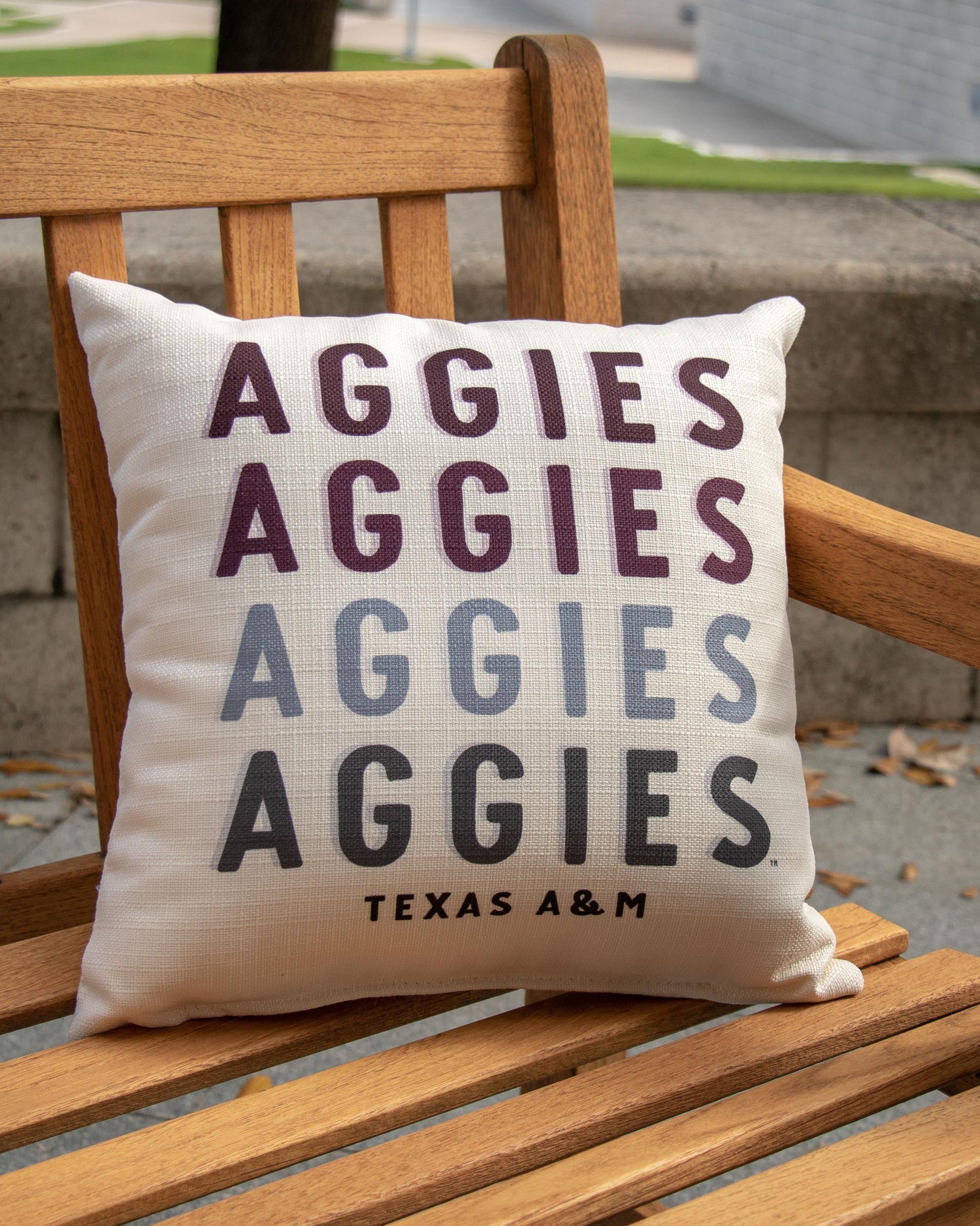 Texas A&M Aggies Gradient Pillow